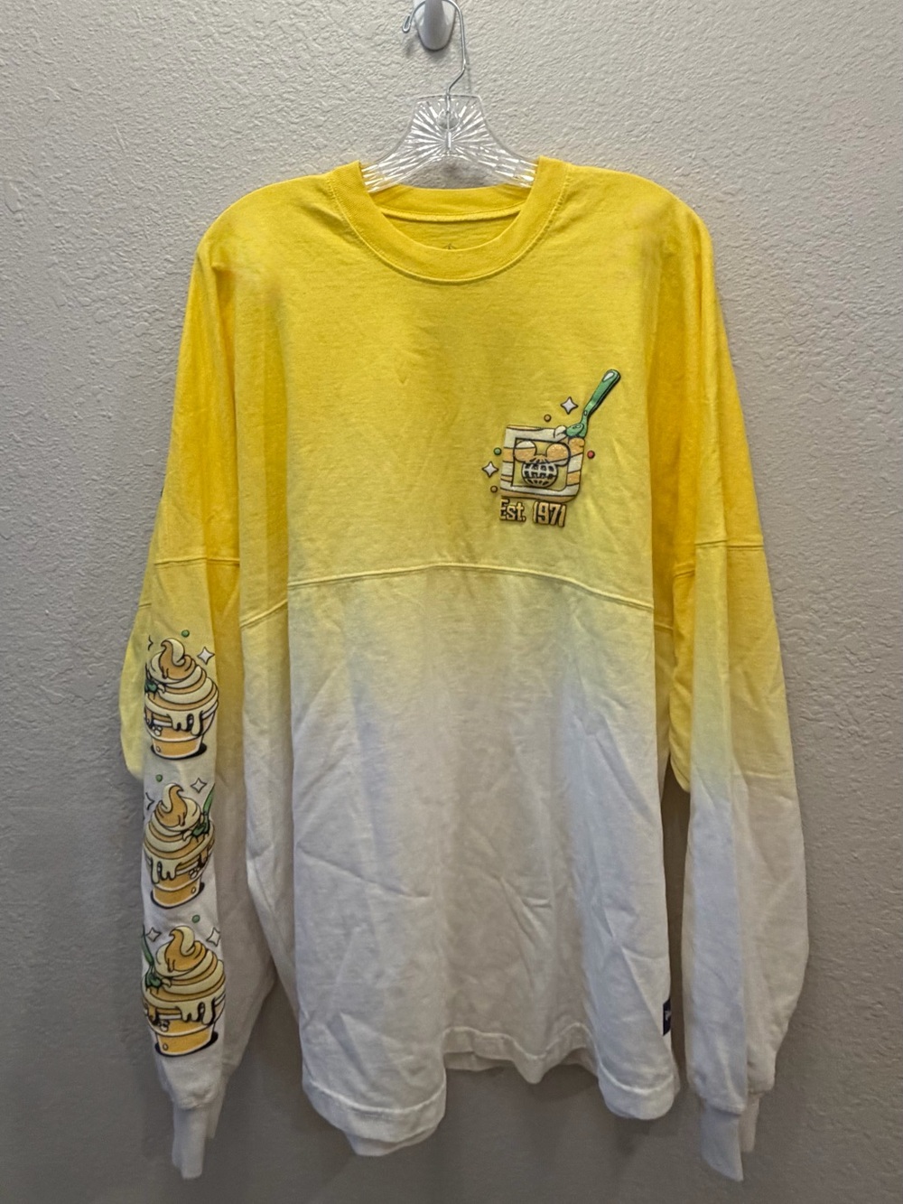 Disney Parks Dole Whip Pineapple Swirl Spirit Jersey Yellow Ombré Large - Picture 7 of 11